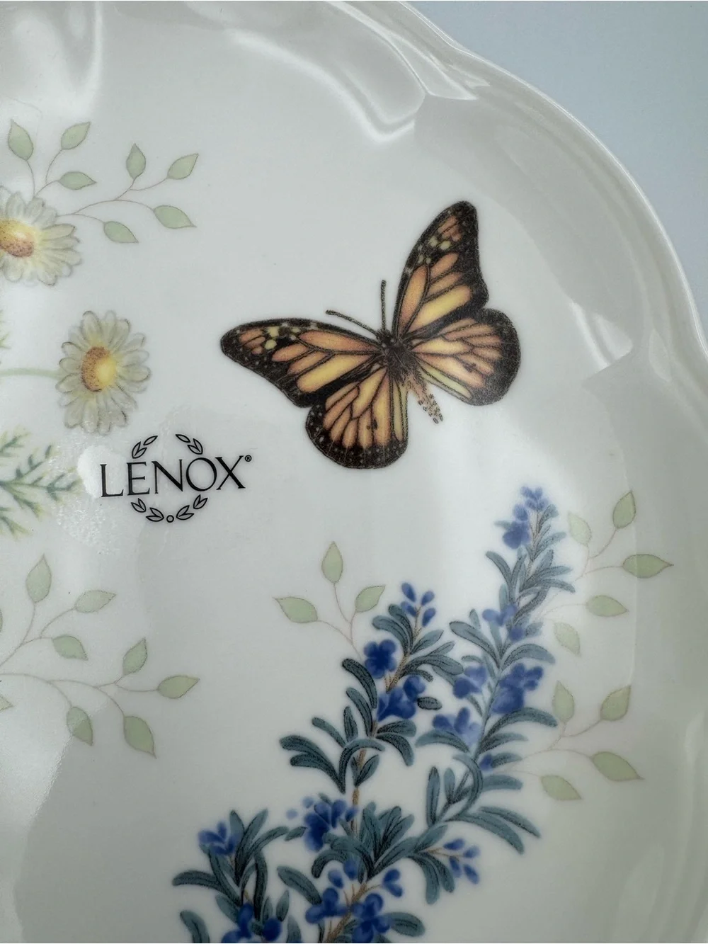 Lenox Butterfly Meadow Herbs Monarch 9-1/8